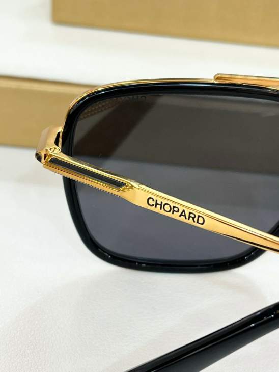 Picture of Chopard Sunglasses _SKUfw66525876fw